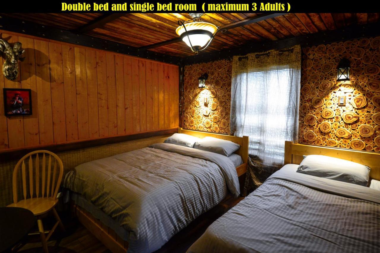 Salmon Magwood Guesthouse Торонто Экстерьер фото