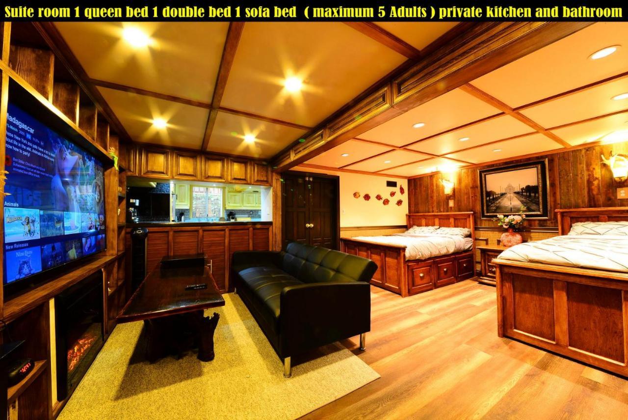 Salmon Magwood Guesthouse Торонто Экстерьер фото