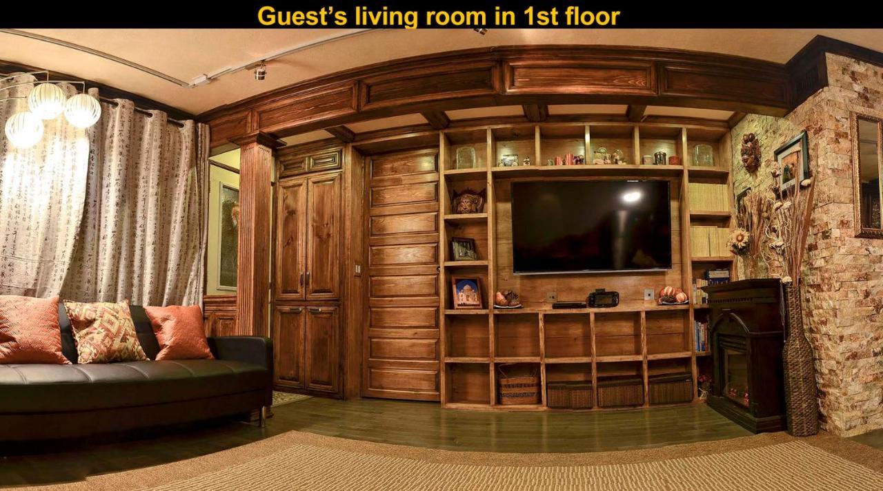 Salmon Magwood Guesthouse Торонто Экстерьер фото